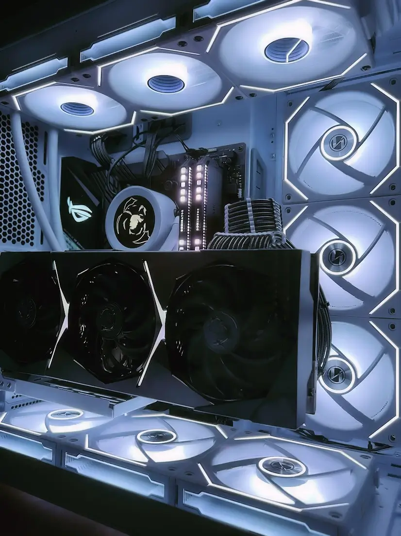 Informático El Casar - Montaje Hardware Gaming PC Fractal AMD Intel Domicilio El Casar Guadalajara